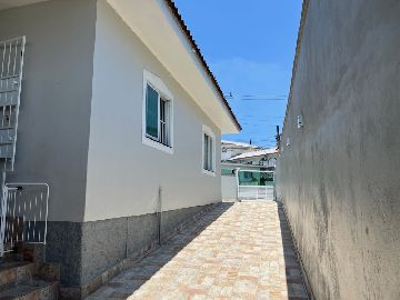 LATERAL CASA 